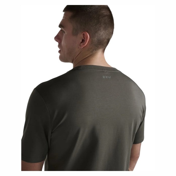 2XU Mens Motion Cotton Flex Tee - Flint/Flint - image 6
