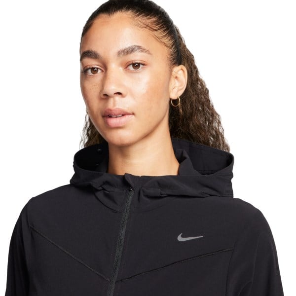 Nike Swift UV Womens Running Jacket - Black/Reflective Silver