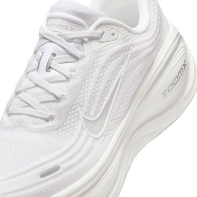Nike Vomero Plus - Mens Running Shoes - White/Summit White/Photon Dust