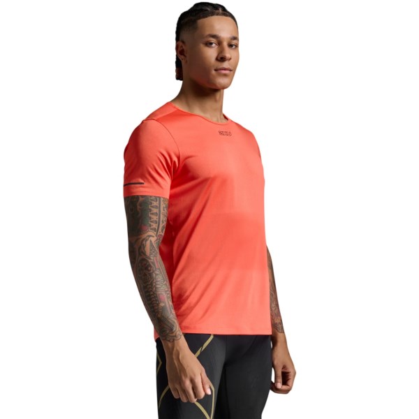 2XU Mens Light Speed Tech Tee - Ember/Black Reflective