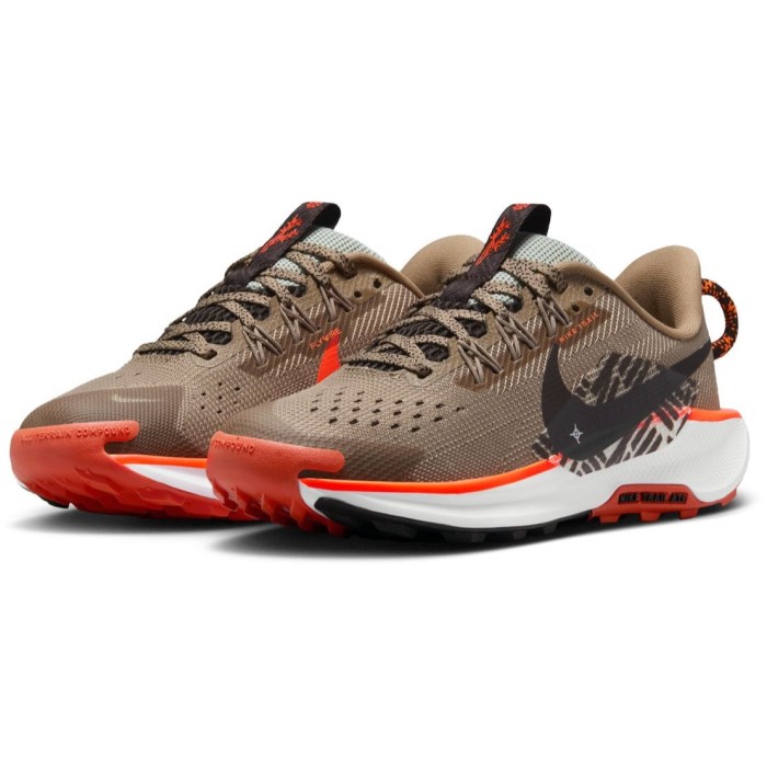 Nike Pegasus Trail 5 GS - Kids Trail Running Shoes - Khaki/Velvet Brown/Hyper Crimson