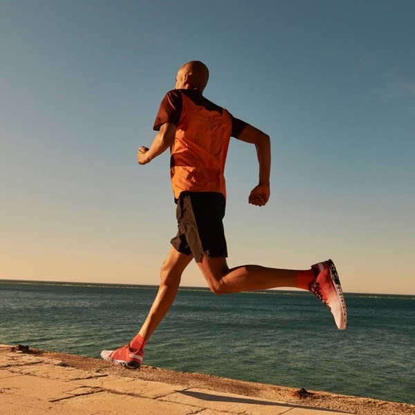 On Cloudflow 3 - Mens Running Shoes - Rust/Eclipse