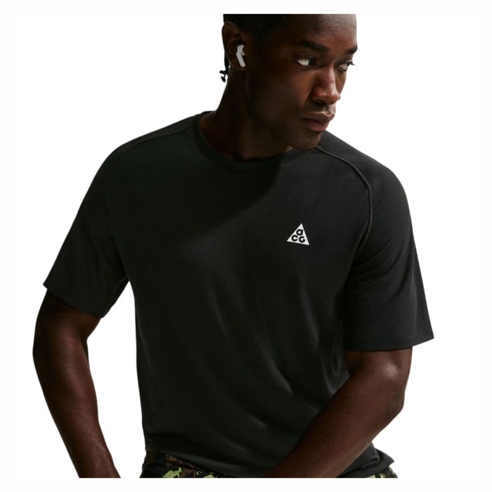 Nike Dri-Fit ADV Solar Chase Mens Trail Running T-Shirt - Black - image 5