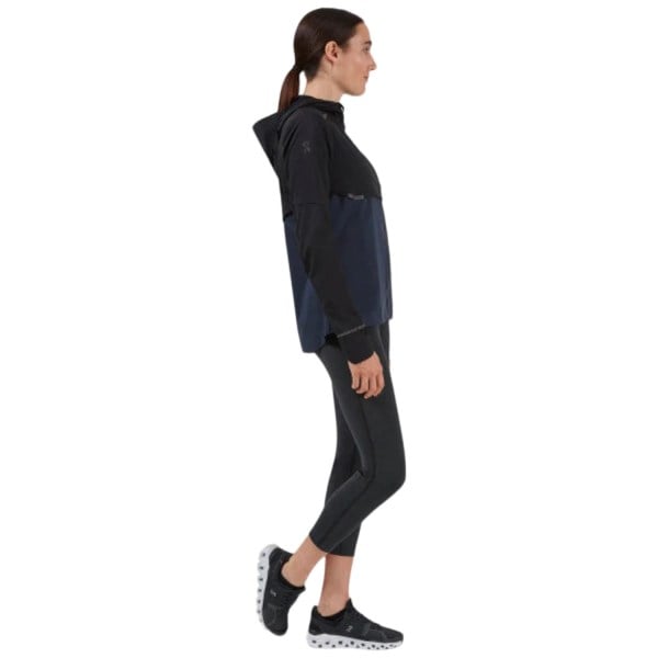 On Running Womens Weather Jacket - Black/Navy