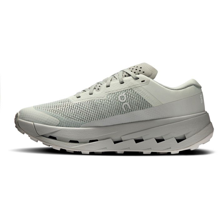 On Cloudultra 3 - Womens Trail Running Shoes - Iceberg/Glacier