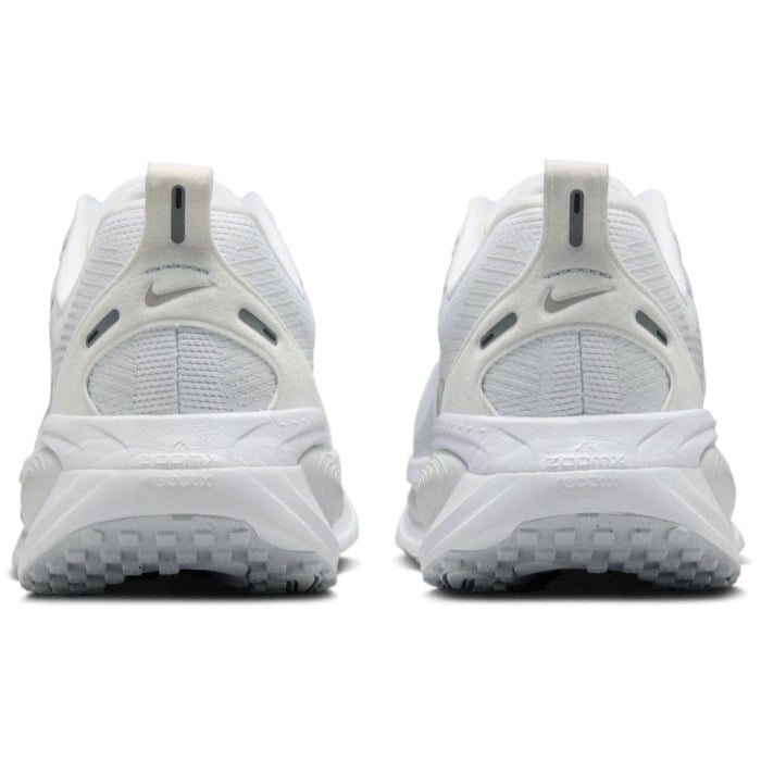 Nike Vomero 18 - Womens Running Shoes - White/Metallic Silver/Photon Dust