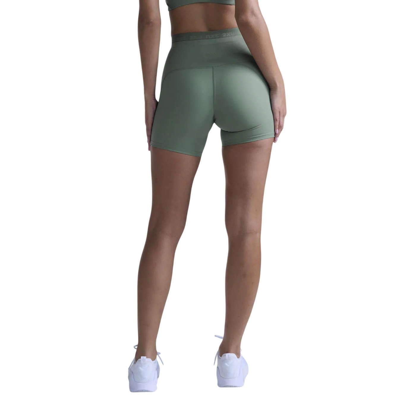 2XU Form Stash Hi-Rise Womens 4 Inch Compression Shorts with Pockets - Fern/Fern