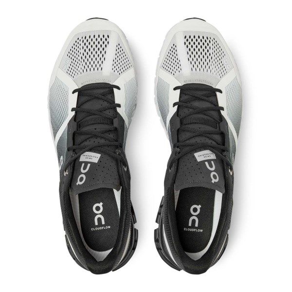 On Cloudflow - Mens Running Shoes - Black/White