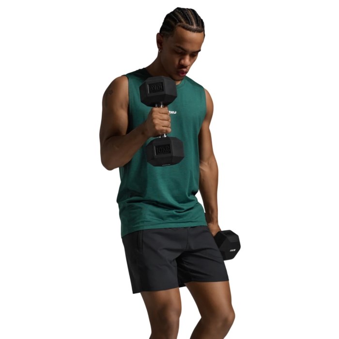 2XU Motion Mens Soft Jersey Tank - Dark Moss/White