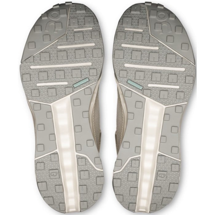On Cloudhorizon Waterproof - Womens Hiking Shoes - Ivory/Ice