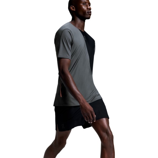 On Mens Ultra Running Shorts - Black/Black