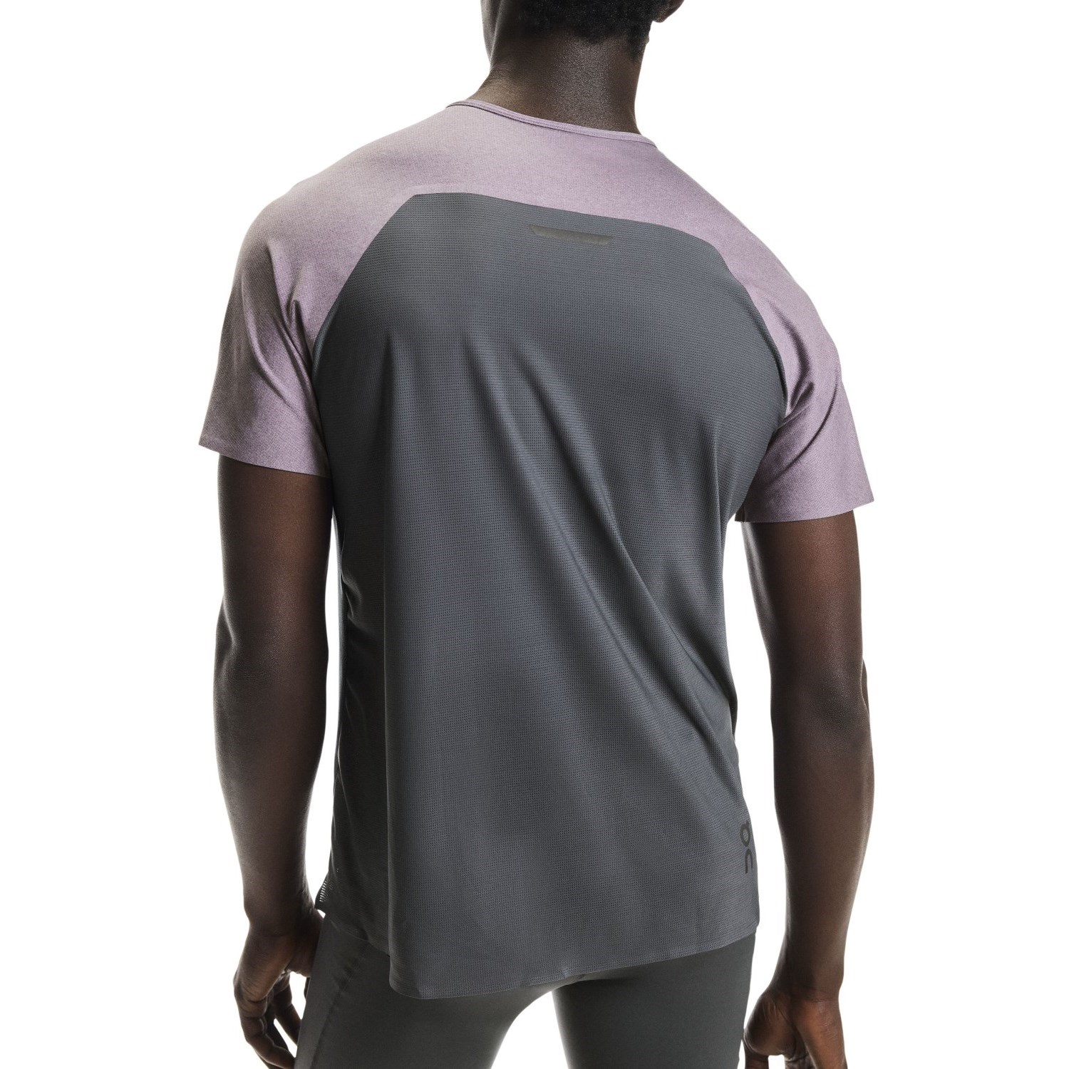 On Running Performance-T Mens Running T-Shirt - Dewberry/Eclipse