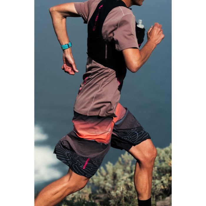 Salomon Sense Pro 6 Unisex Running Vest with Flasks - Black/Nasturti - image 6