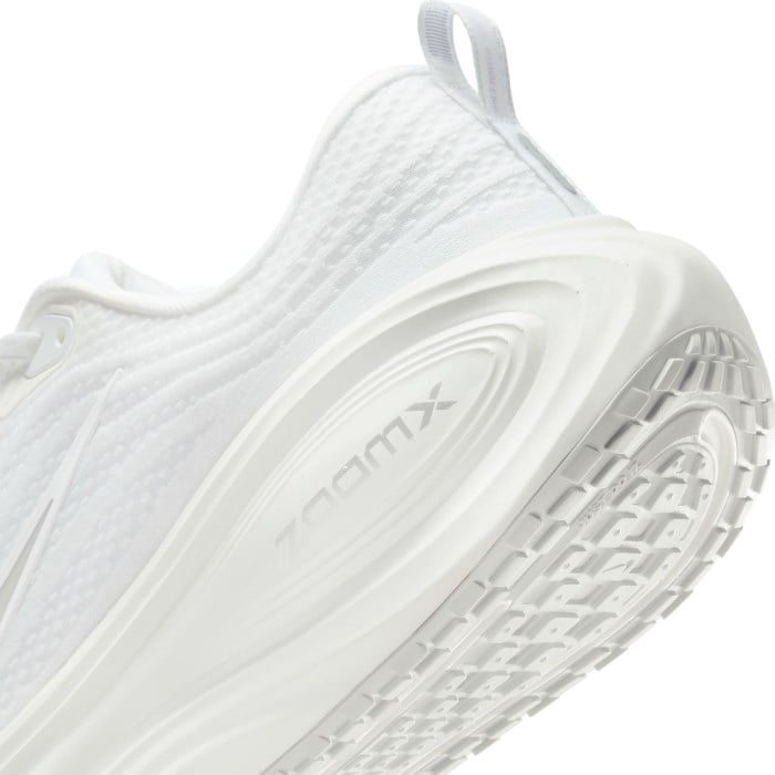 Nike Vomero Plus - Mens Running Shoes - White/Summit White/Photon Dust