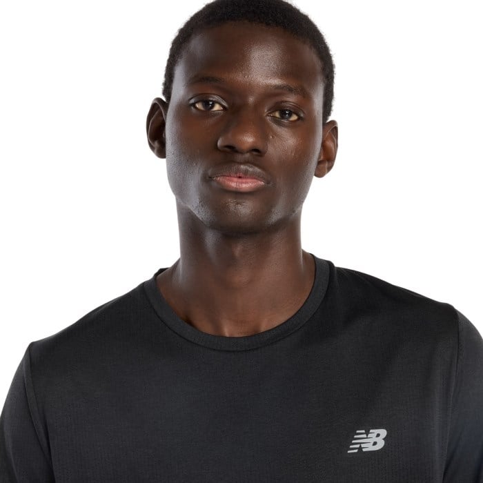 New Balance Athletics Graphic Mens Short Sleeve Top - Black