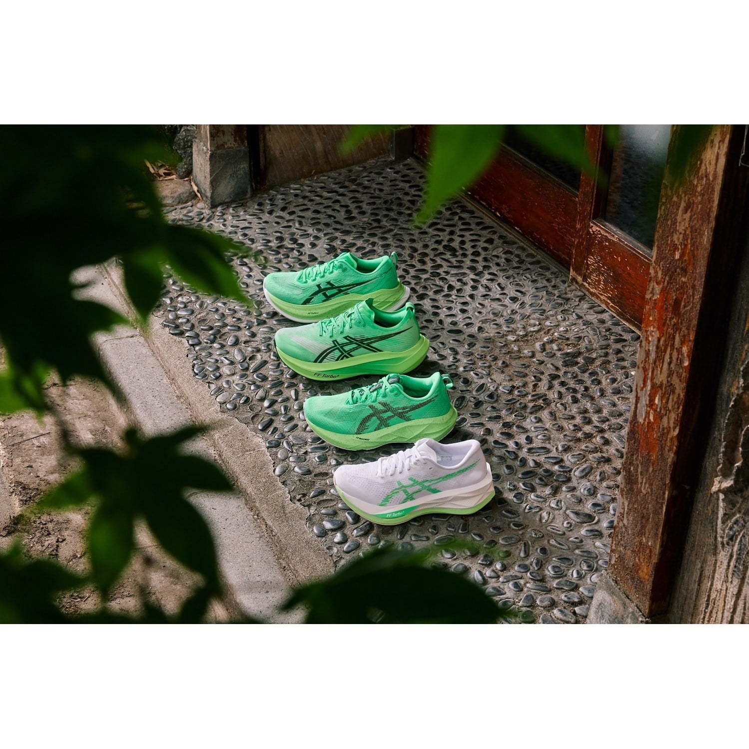 Asics Superblast 2 Ekiden - Unisex Running Shoes - Vital Green/Black