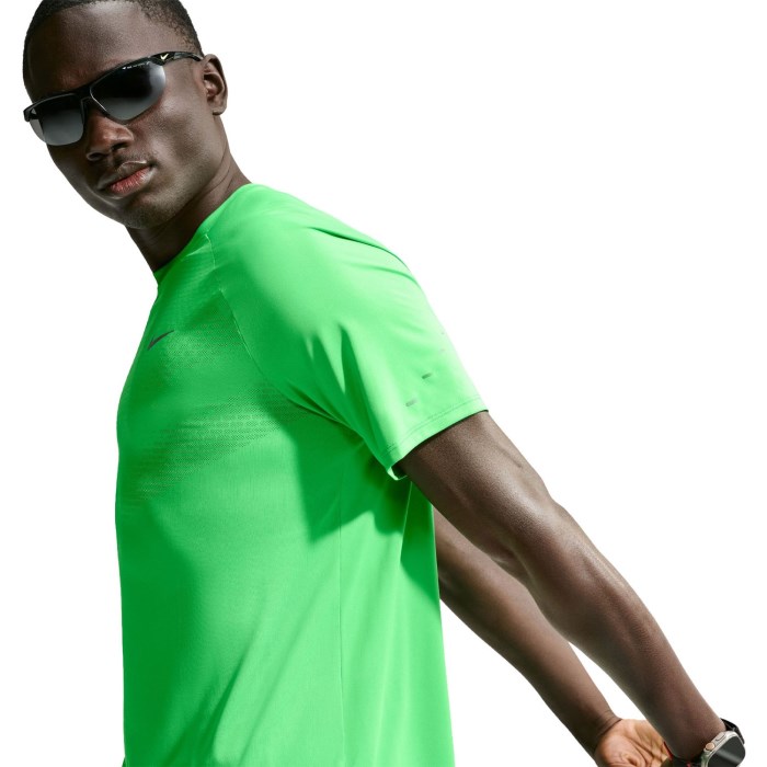Nike Dri-FIT Stride ADV Running T-Shirt - Mens - Green Spark/Reflective Silver - image 5