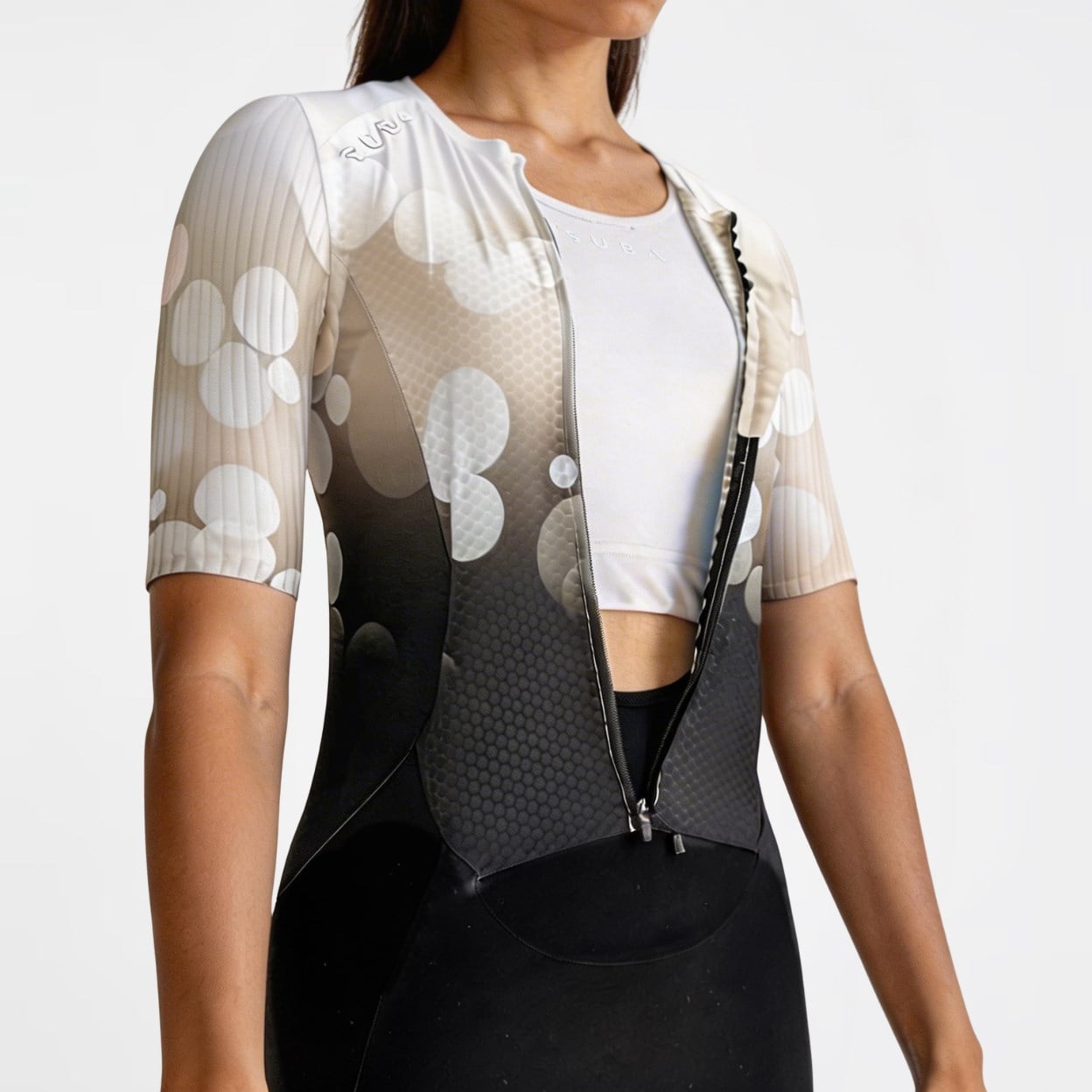 SUB4 Womens Triathlon Seamless Sleeved Speedsuit - Air Graphite