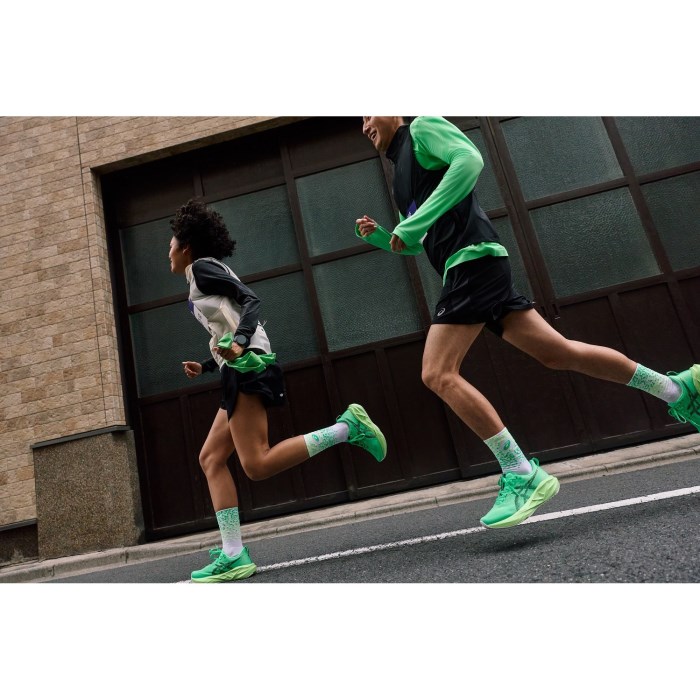 Asics Novablast 5 Ekiden - Mens Running Shoes - Vital Green/Black