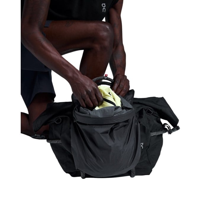 On Track Pack 40L Elite - Black/Magnet