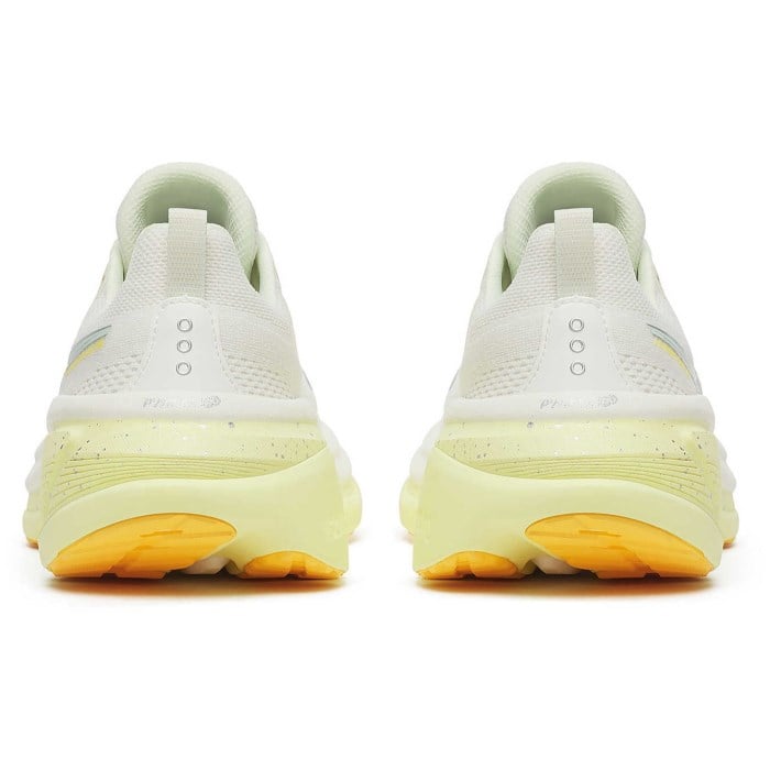 Saucony Hurricane 25 - Womens Running Shoes - Ivory/Tender