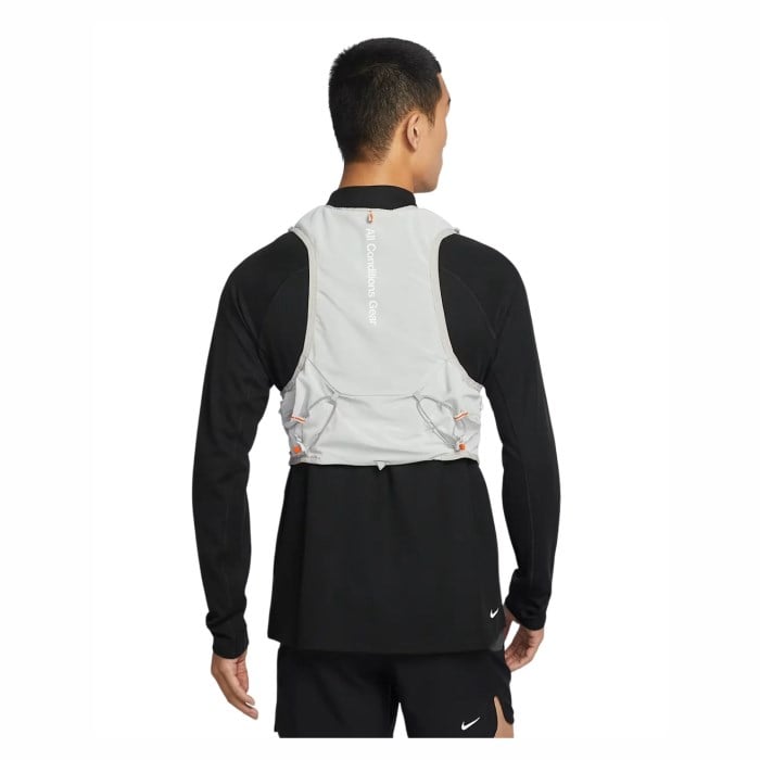 Nike ACG Goat Pack 5L Running Hydration Vest - Grey Fog/Safety Fog/White - image 3
