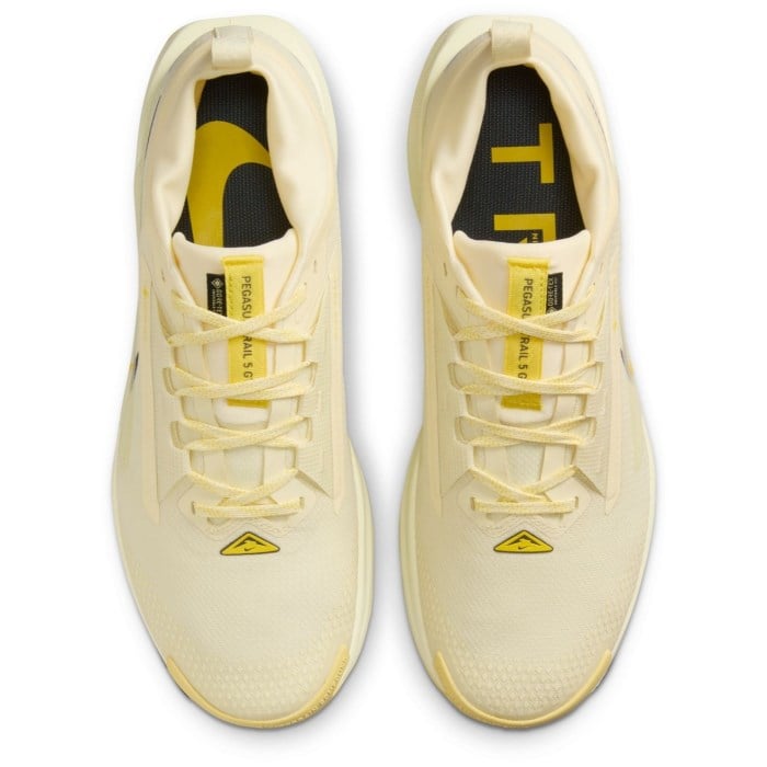 Nike Pegasus Trail 5 GTX - Mens Trail Running Shoes - Alabaster/Medium Ash/Saturn Gold