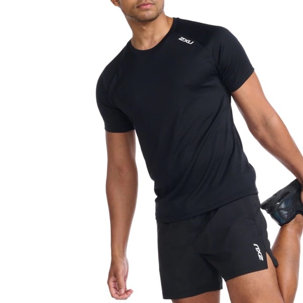 2XU Aspire Mens Running T-Shirt - Black/White