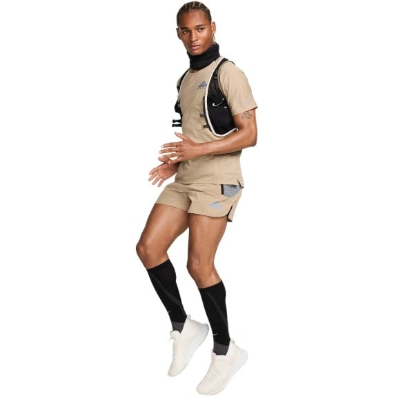 Nike Dri-Fit Trail Solar Chase Mens Trail Running T-Shirt - Khaki/Black