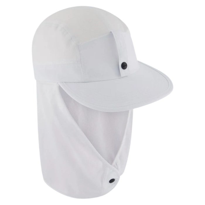 2XU Trail Legionnaire Cap - White/White Osfa - image 2