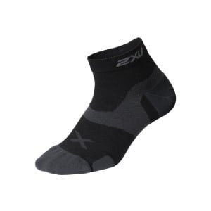 2XU Vectr Cushion 1/4 Crew - Unisex Running Socks