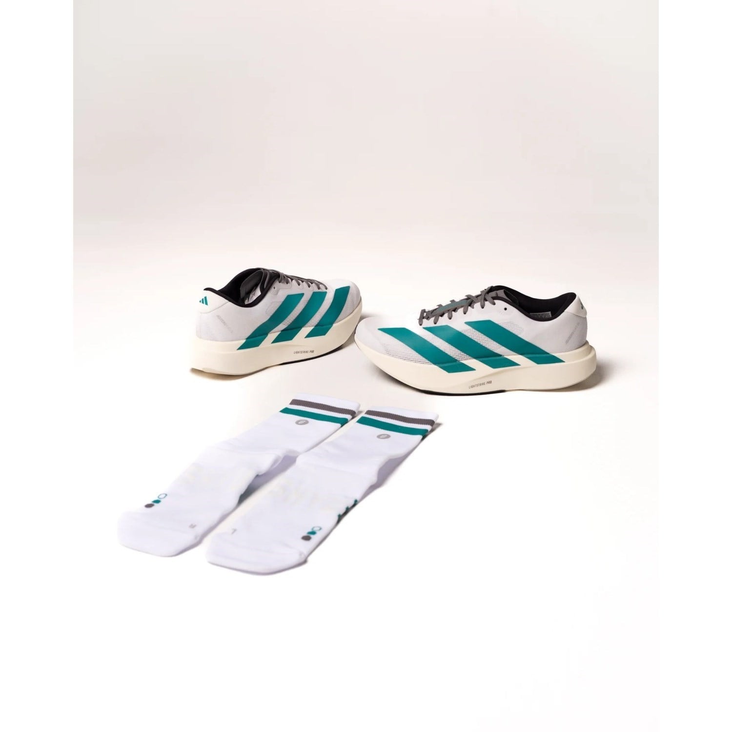 SHYU Quarter Crew Racing Socks - White/Teal/Carbon
