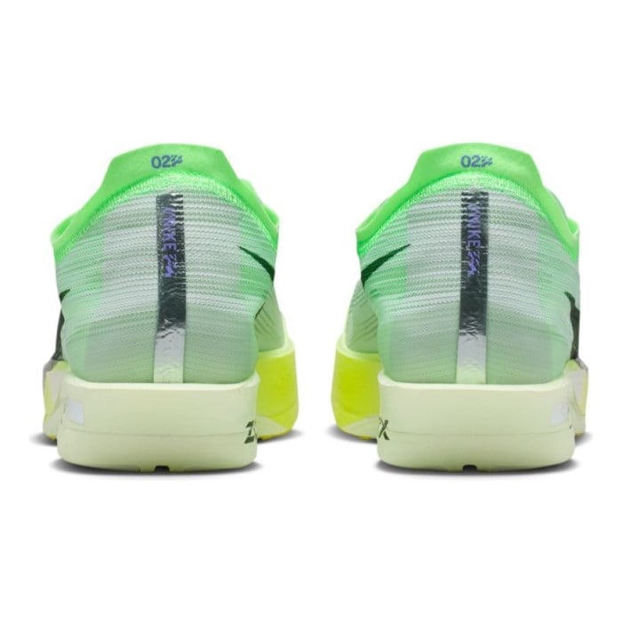 Nike Streakfly 2 - Mens Racing Shoes - Barely Green/Black Spruce/Volt Ice