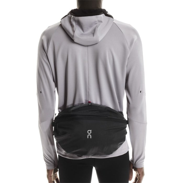 On Sling Pack 9L - Magnet/Black