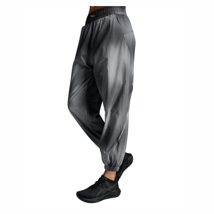 2XU Aero Womens Oversized Jogger Pants - Weathervane Digital Fill/Silver Reflective - image 4