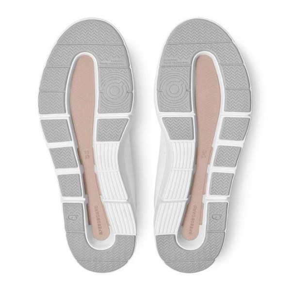 On The Roger Advantage - Womens Sneakers
