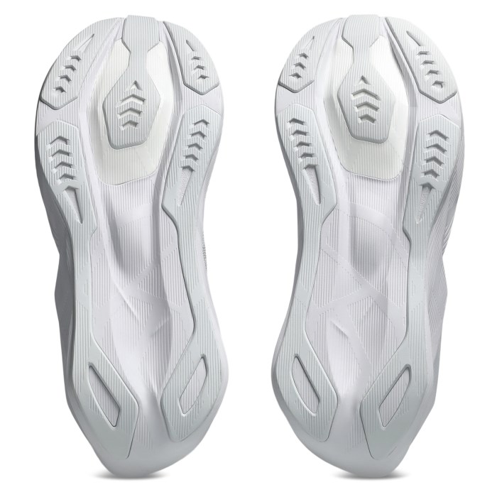 Asics Novablast 6 - Mens Running Shoes - White/White - image 5