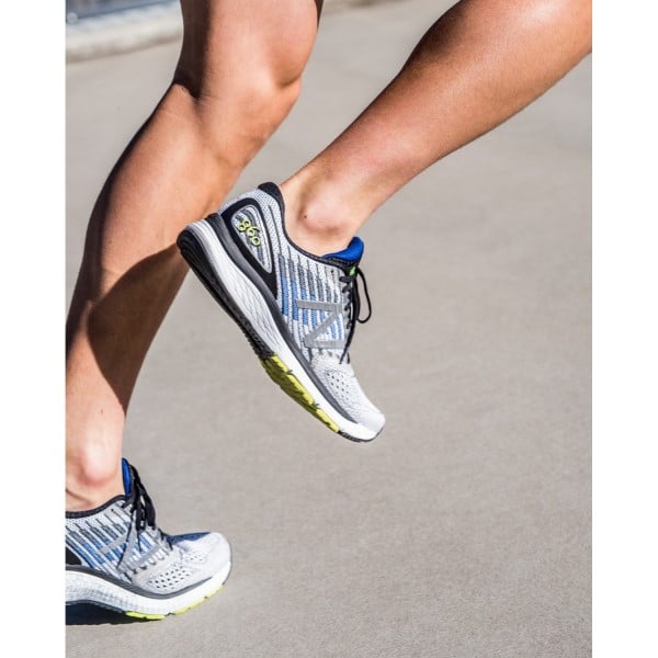 New Balance 860v9 - Mens Running Shoes - White/UV Blue/Black