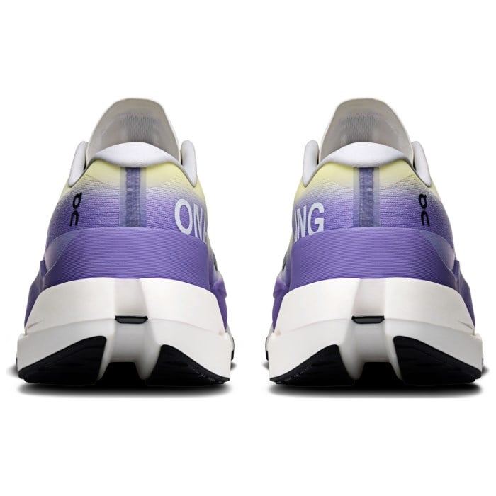 On Cloudboom Max - Mens Running Shoes - White/Juniper