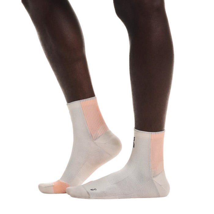 On Performance Run Unisex Mid Socks - Pearl/Sunstone