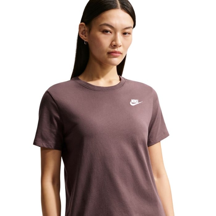Nike Sportswear Club Essentials Womens T-Shirt - Tattoo/White