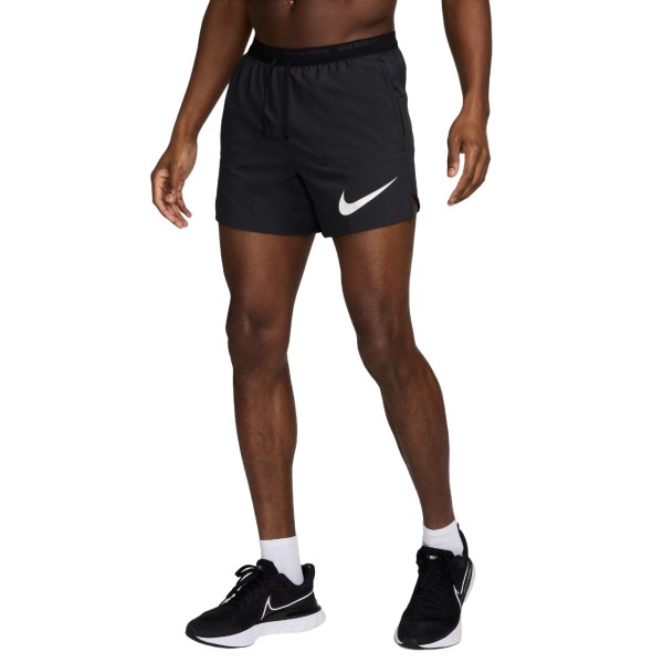nike running flex stride 5 inch shorts in black