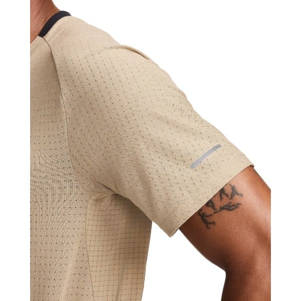 Nike Dri-Fit Trail Solar Chase Mens Trail Running T-Shirt - Khaki/Black