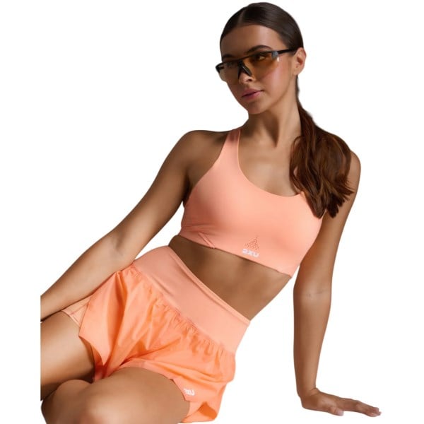 2XU Womens Aero Medium Impact Bra - Digital Peach/White Reflective