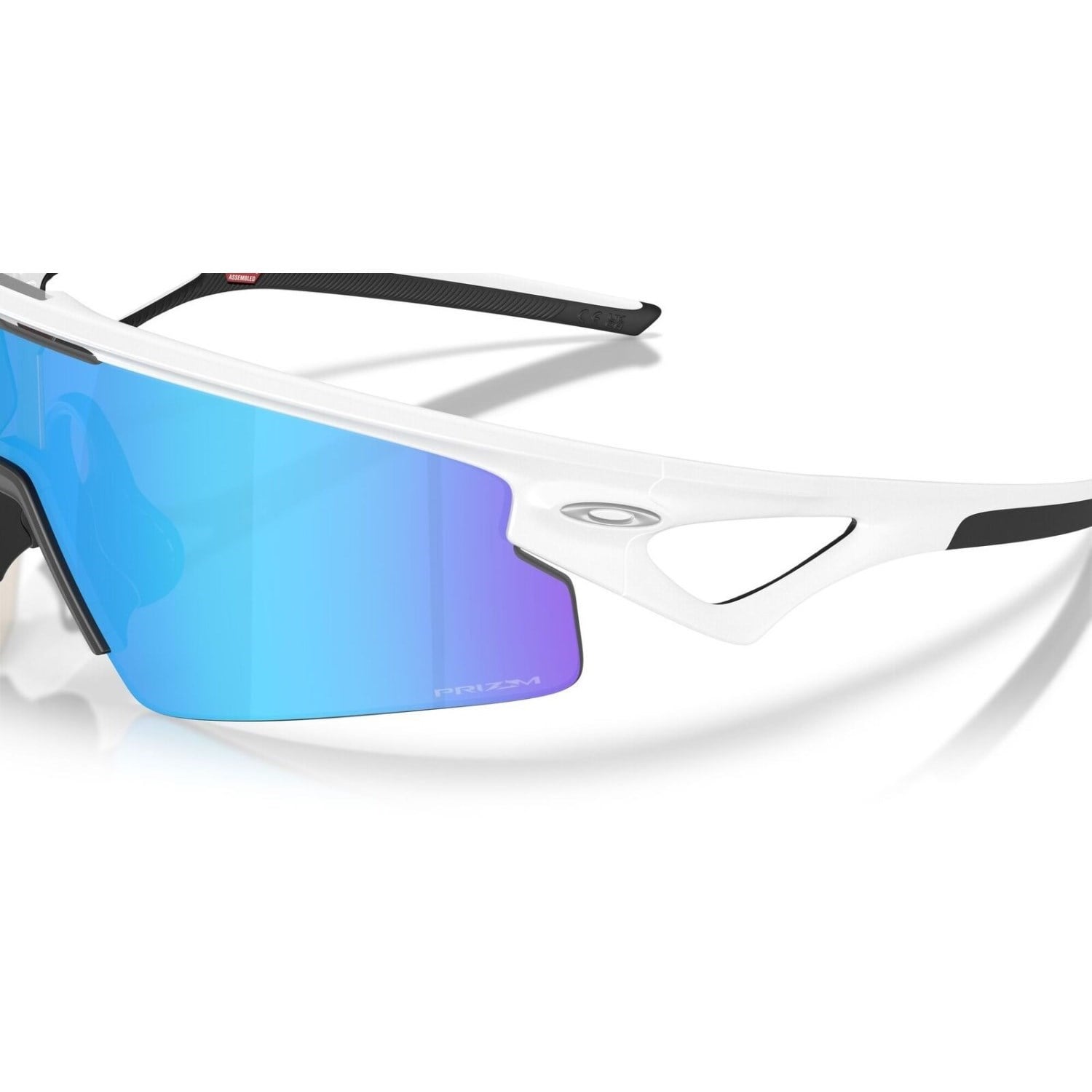 Oakley Sphaera Strike - Matte White/Prizm Sapphire