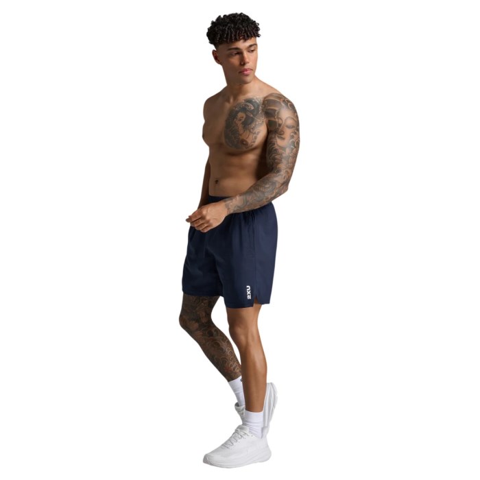 2XU Aspire Mens 7 Inch Shorts - Midnight/White