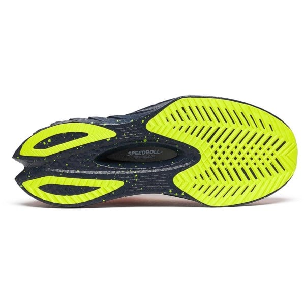 Saucony Endorphin Pro 4 - Mens Road Racing Shoes - Pepper/Navy