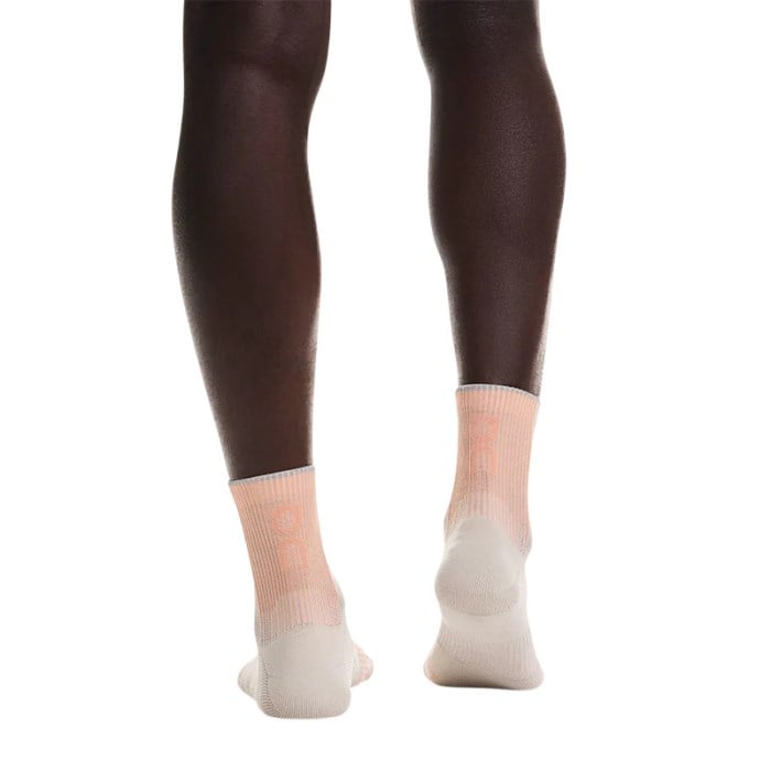 On Performance Run Unisex Mid Socks - Pearl/Sunstone