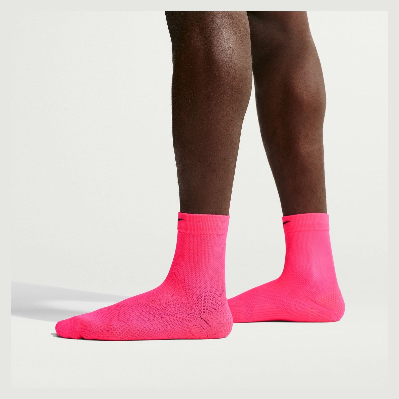 Nike Lightweight Crew Running Socks - Hyper Pink/Black - image 6