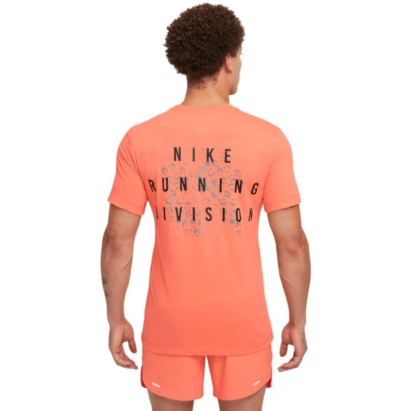 Nike Run Division Mens T-Shirt - Light Wild Mango